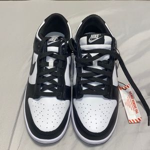 Nike Dunk Low (White/Black)